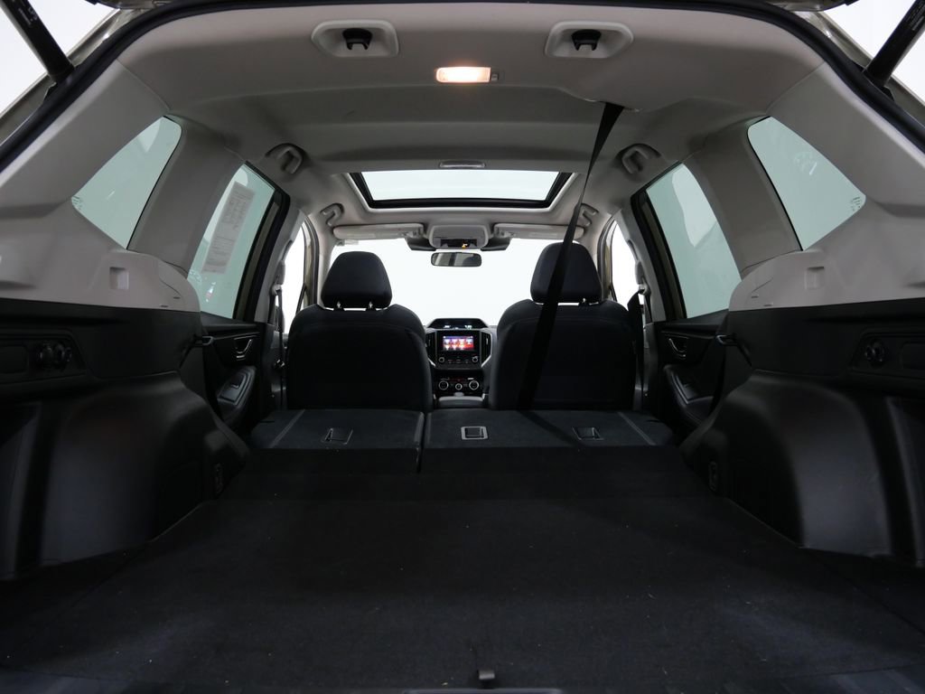 Used 2023 Subaru Forester Premium AWD/4WD image 29
