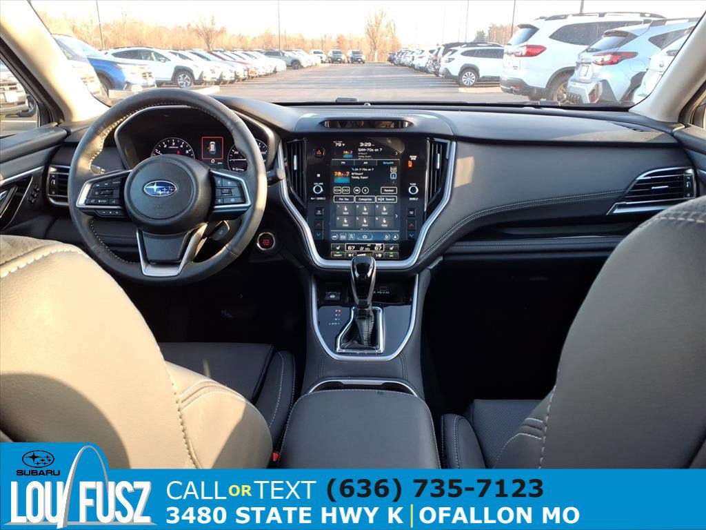 Used 2025 Subaru Outback Limited image 8
