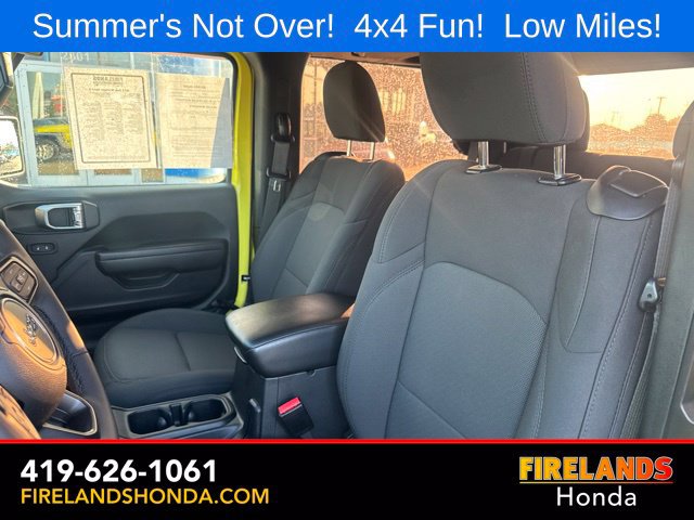 Used 2023 Jeep Wrangler Sport AWD/4WD image 15