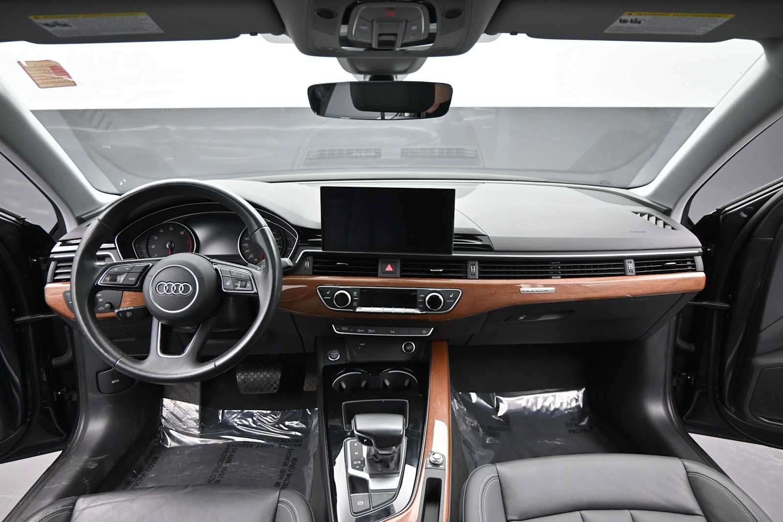 Used 2021 Audi A4 2.0T Premium w/ Convenience Package AWD/4WD image 25
