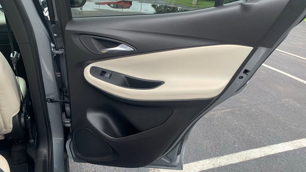 Used 2024 Buick Encore GX Avenir w/ Avenir Convenience Package image 14