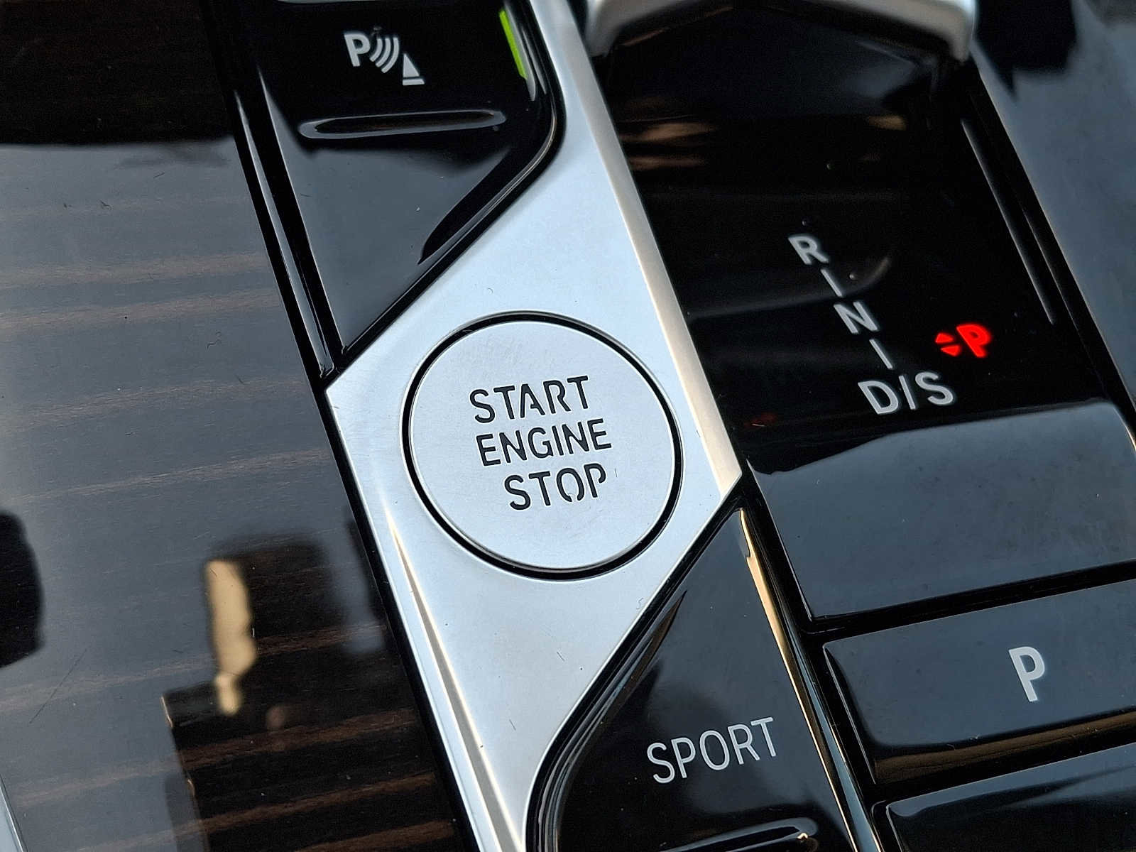 Used 2026 BMW X7 xDrive40i image 16