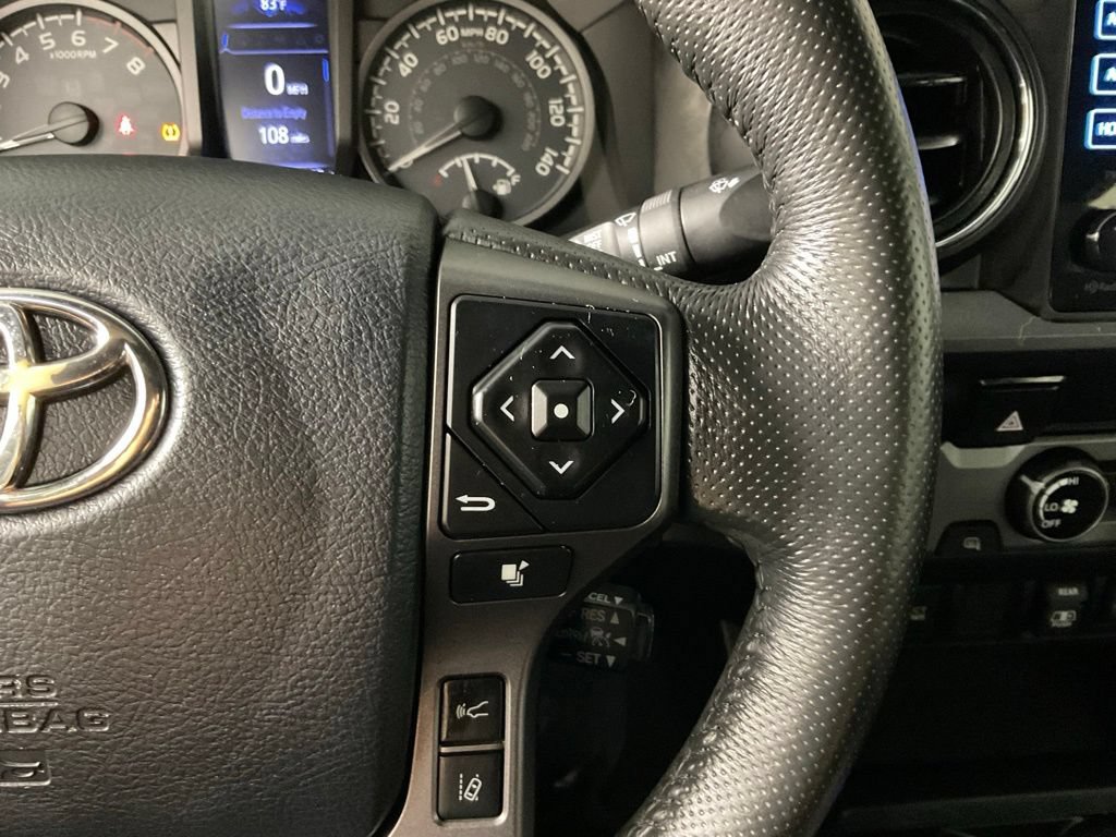 Used 2018 Toyota Tacoma TRD Off-Road RWD image 24