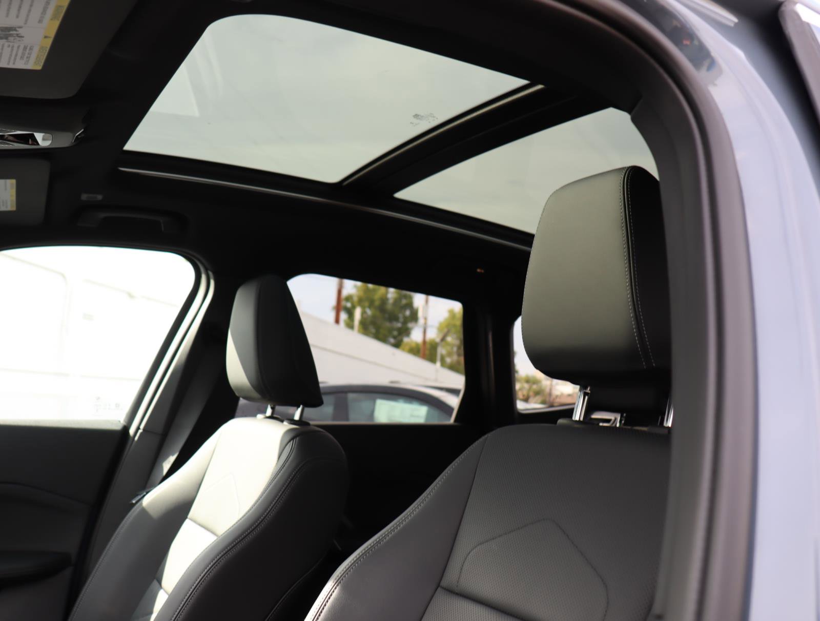 Used 2023 BMW X1 xDrive28i w/ Premium Package image 21