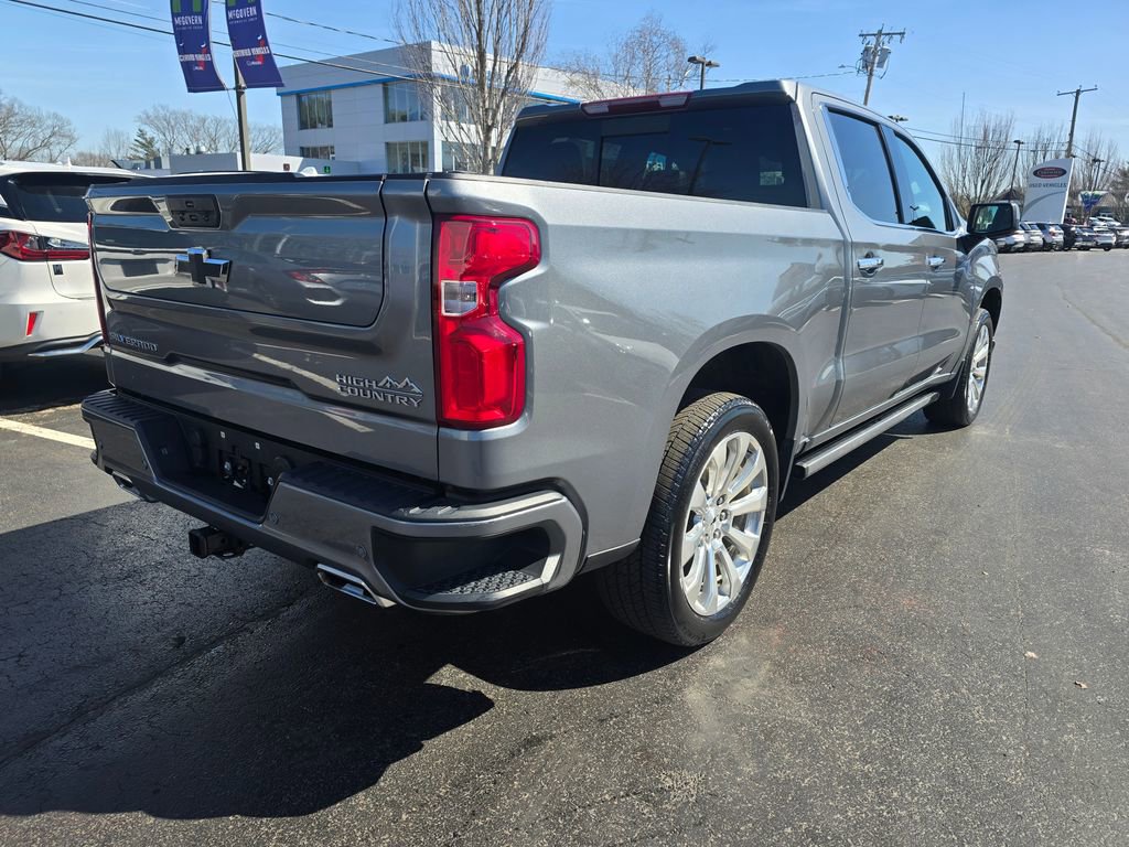 Used 2022 Chevrolet Silverado 1500 High Country w/ Safety Package II image 7