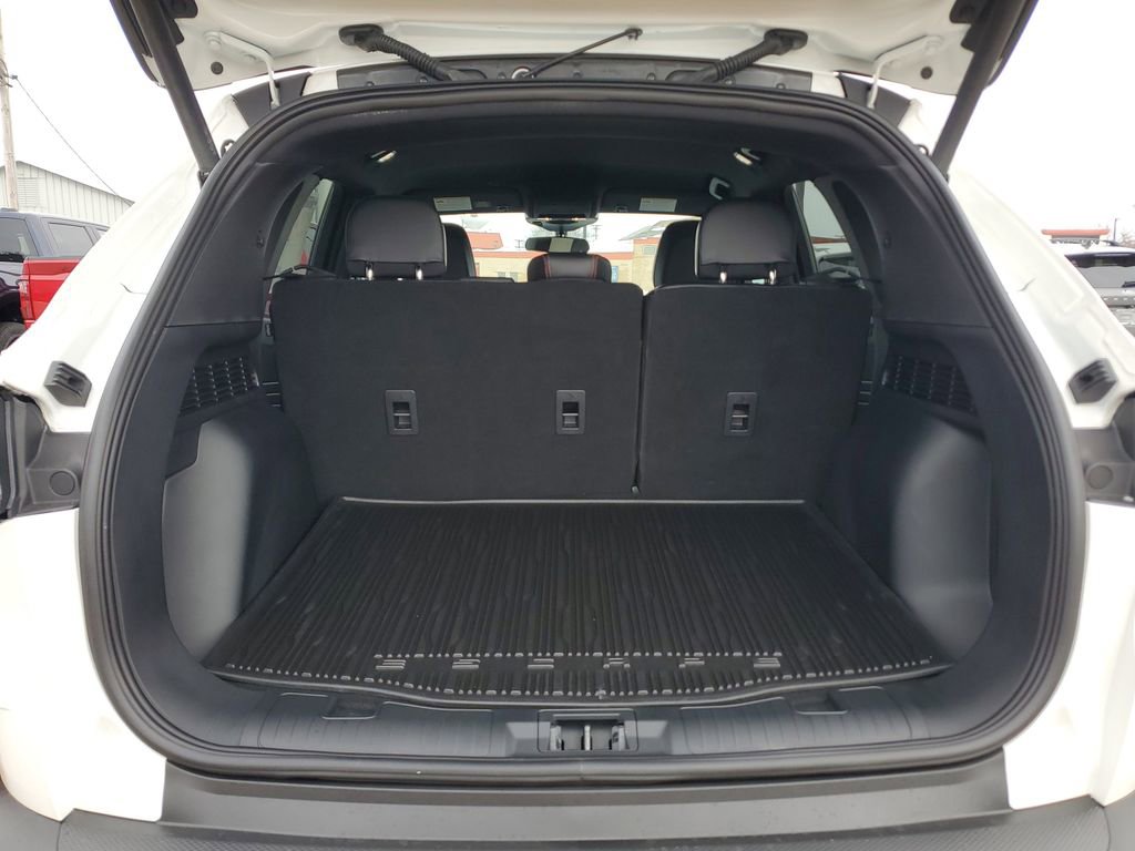 New 2026 Ford Escape ST-Line w/ Tech Pack #1 AWD/4WD image 8