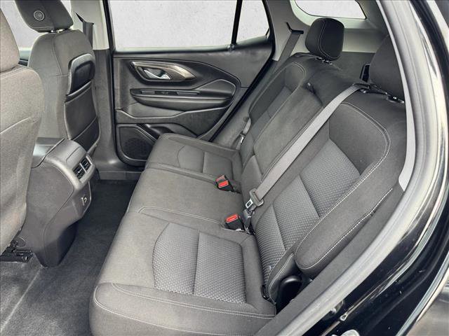 Used 2024 GMC Terrain SLE AWD/4WD image 18