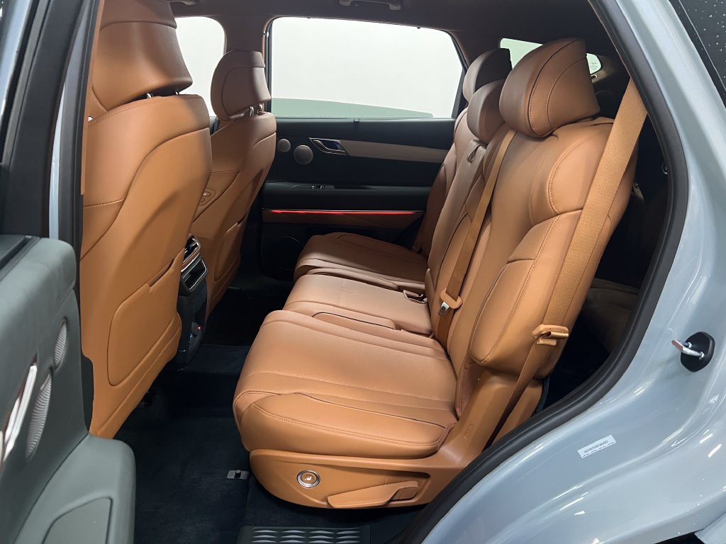 New 2027 Genesis GV80 2.5T Advanced AWD/4WD image 25
