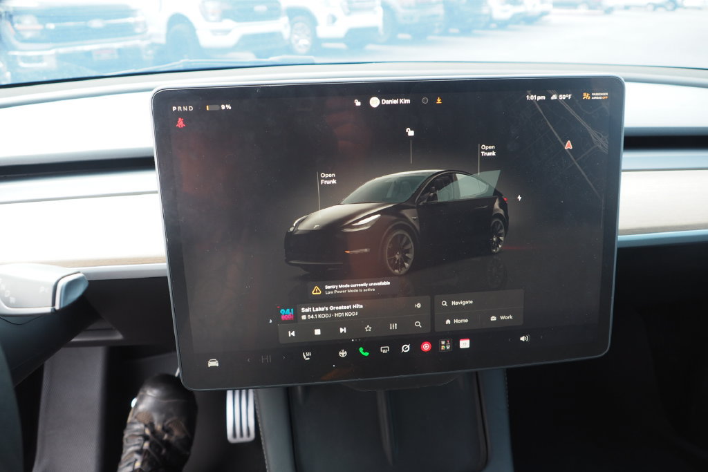 Used 2023 Tesla Model Y Long Range AWD/4WD image 23