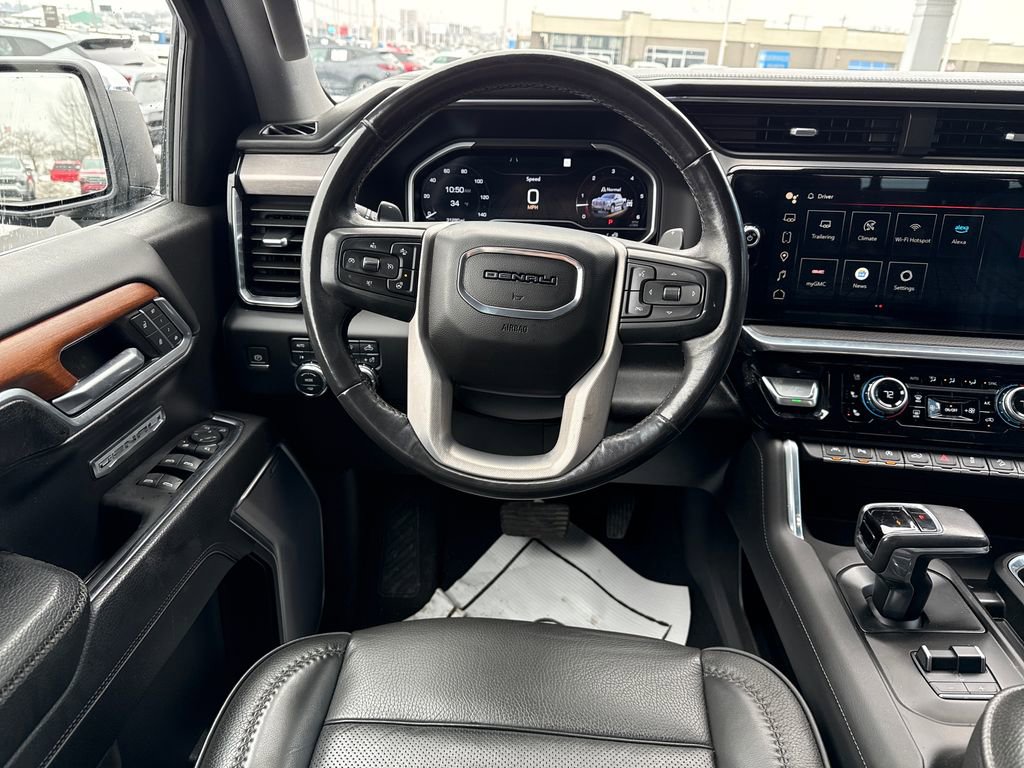 Used 2022 GMC Sierra 1500 Denali w/ Denali Carbonpro Edition image 17