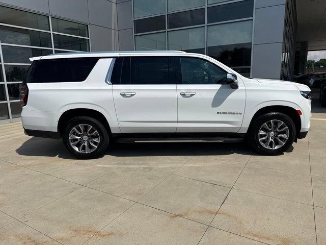 Used 2023 Chevrolet Suburban Premier RWD image 8
