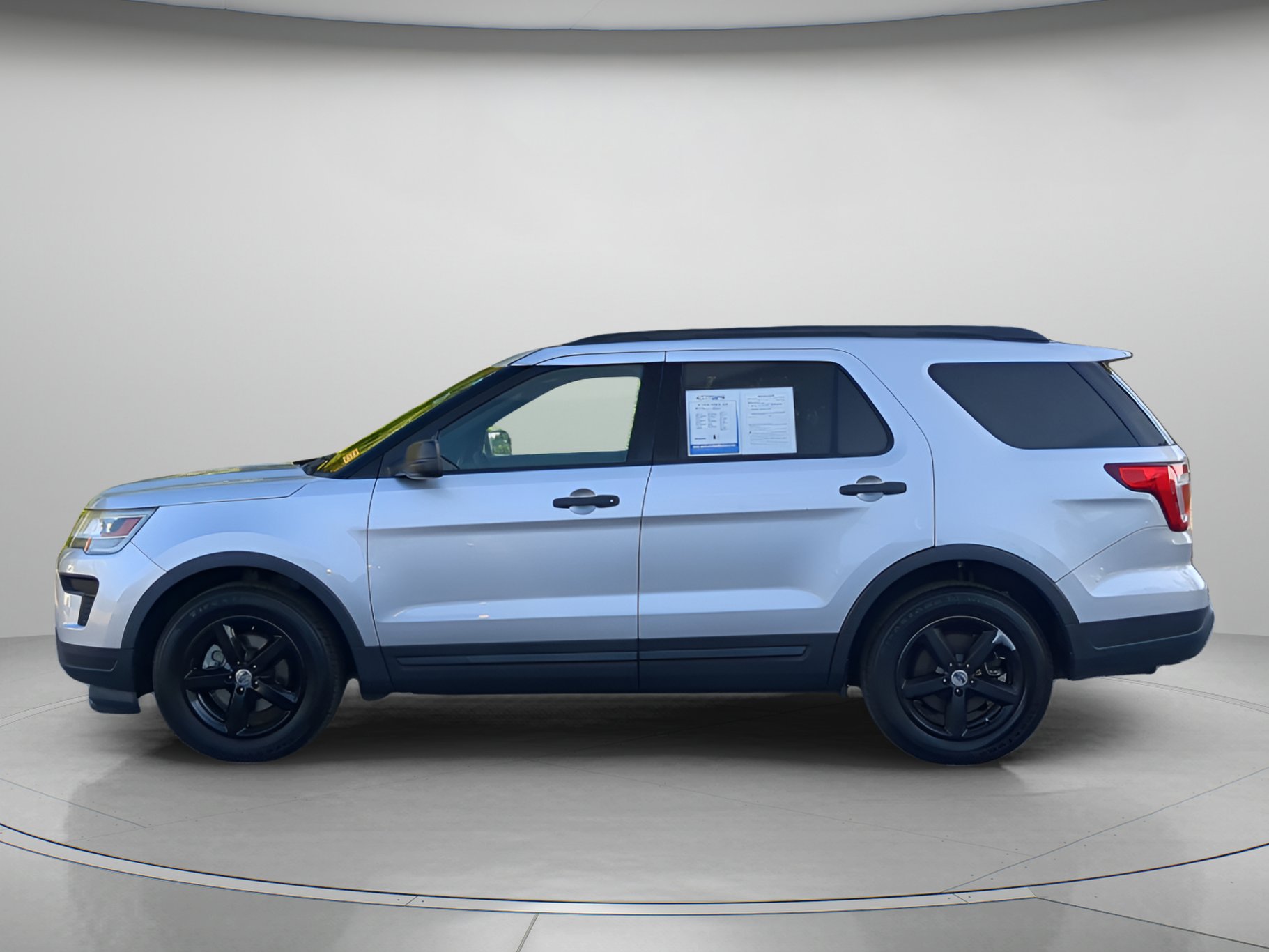 Used 2018 Ford Explorer FWD image 43