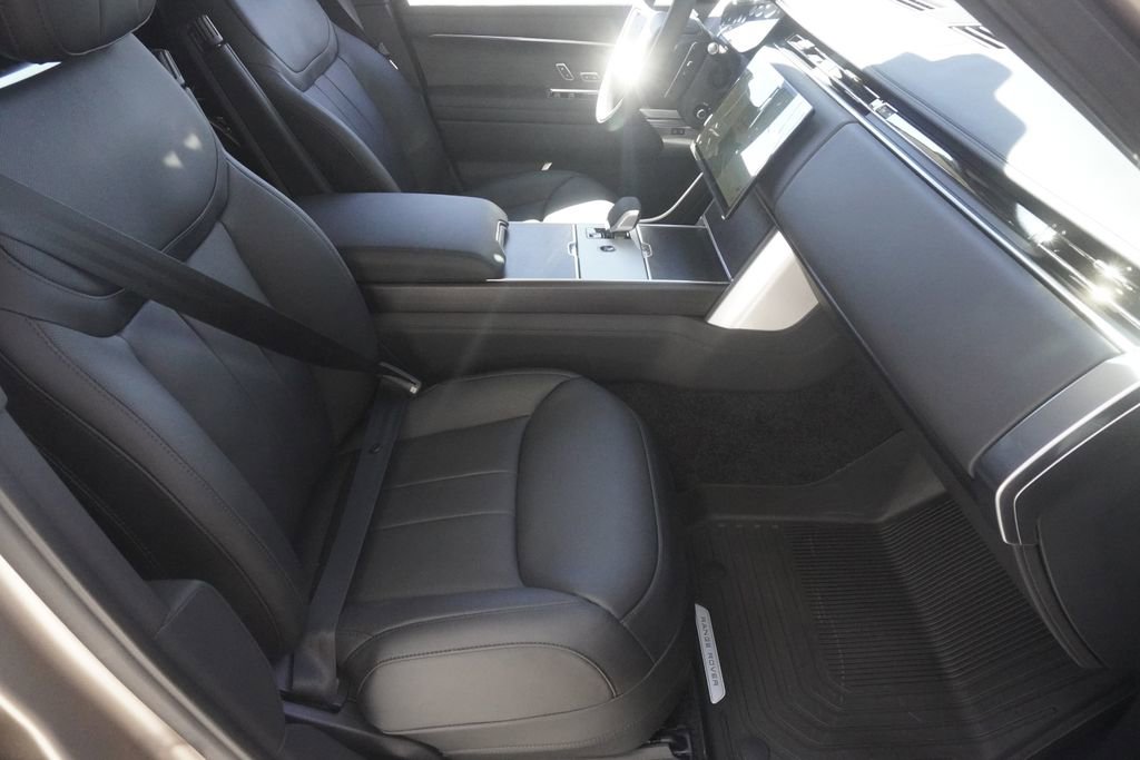 New 2026 Land Rover Range Rover SE AWD/4WD image 23