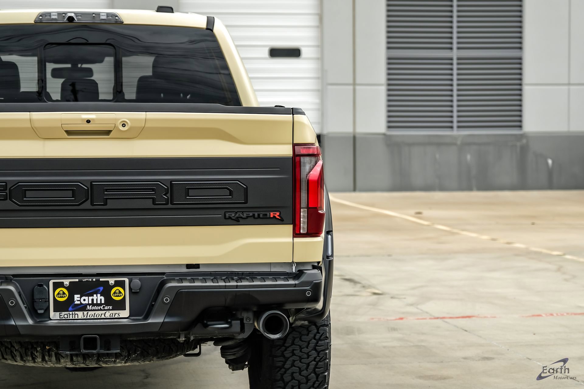 Used 2024 Ford F150 Raptor w/ Equipment Group 803A Raptor R AWD/4WD image 14