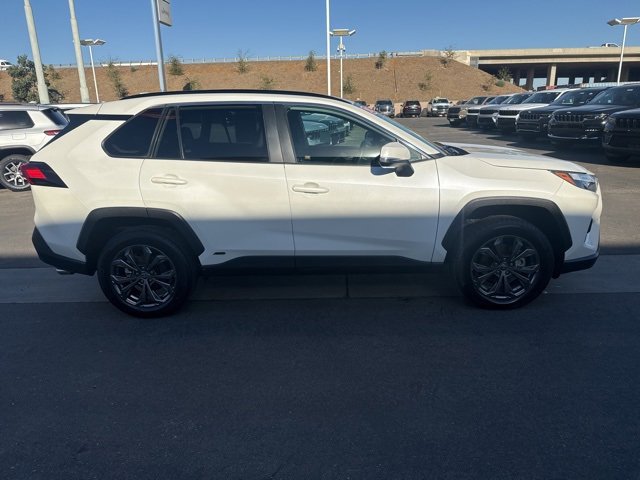 Used 2022 Toyota RAV4 XLE Premium image 7