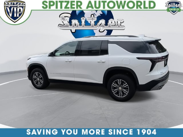 Used 2025 Chevrolet Traverse LT AWD/4WD image 8