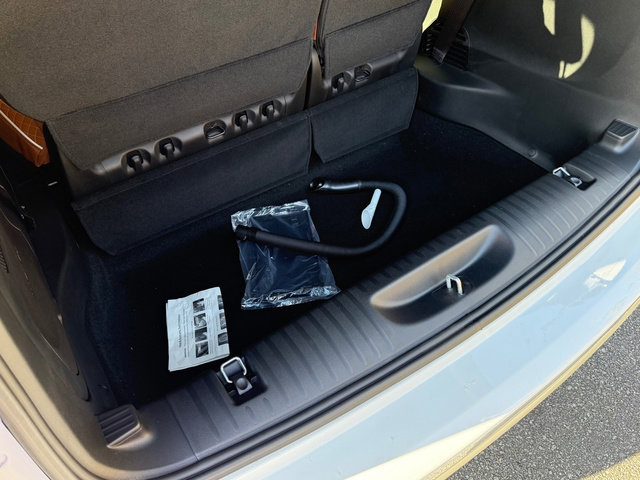 New 2026 Chrysler Pacifica Pinnacle image 24