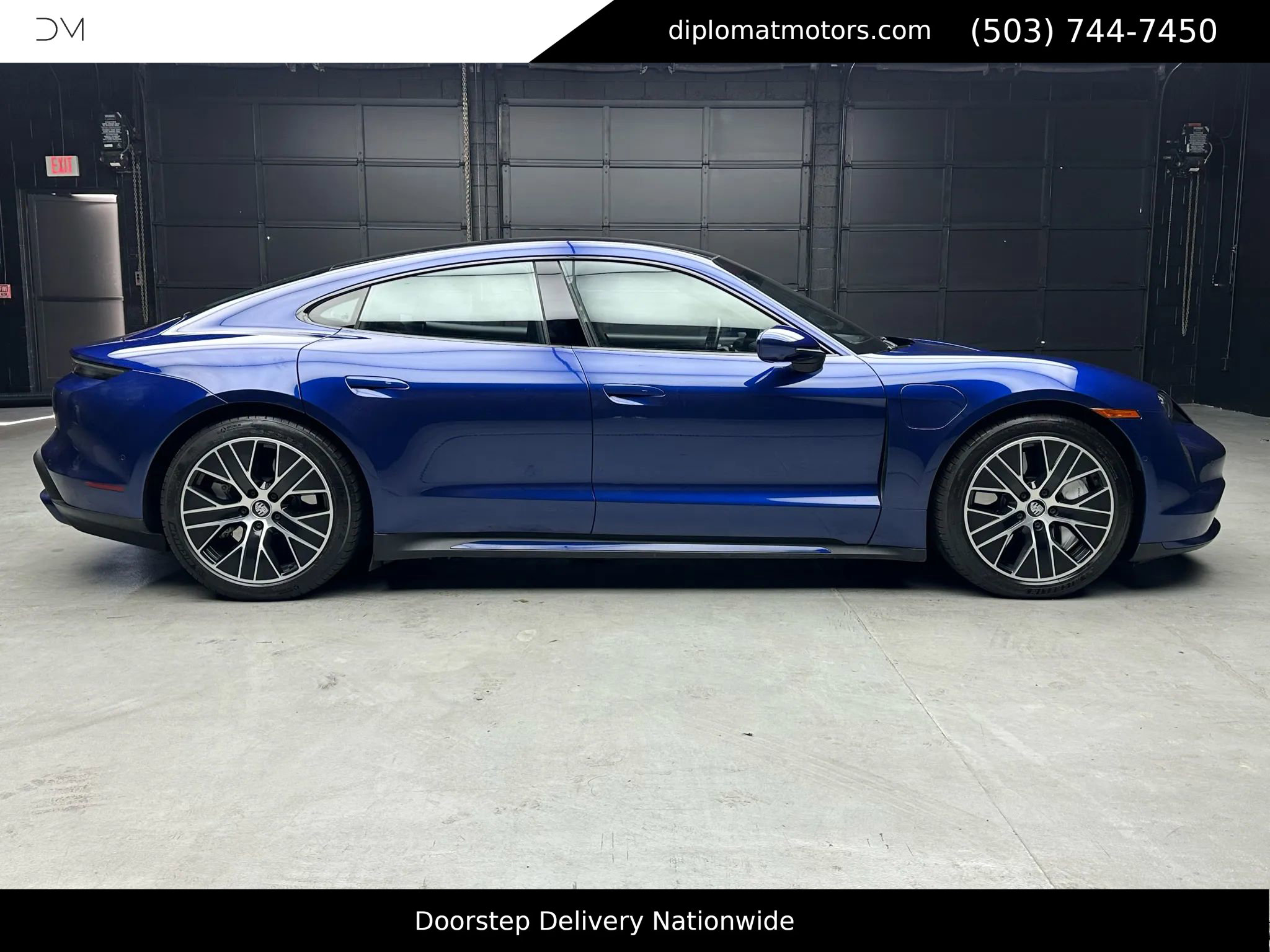 Used 2020 Porsche Taycan image 8