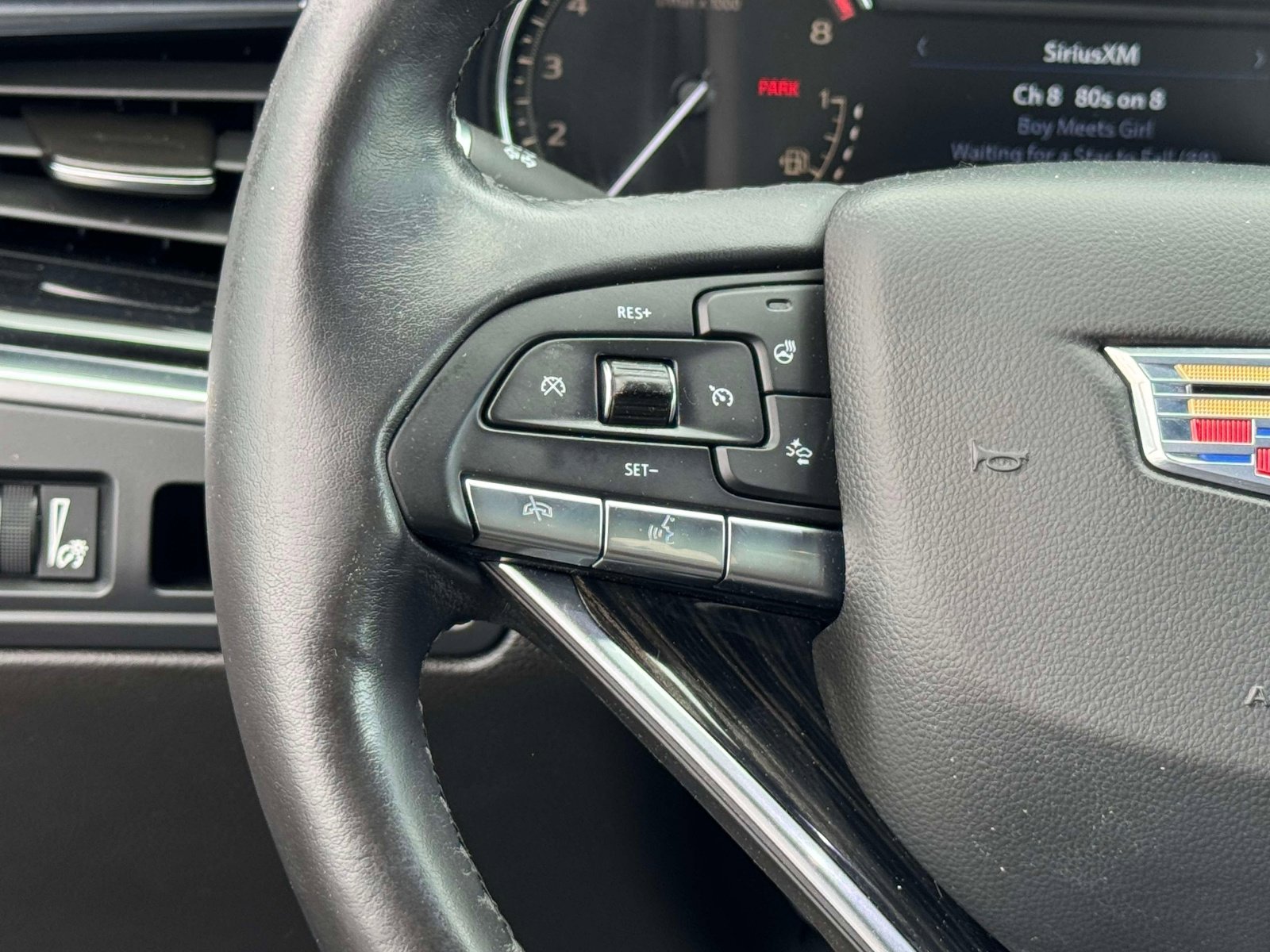 Used 2021 Cadillac XT6 Premium Luxury AWD/4WD image 7