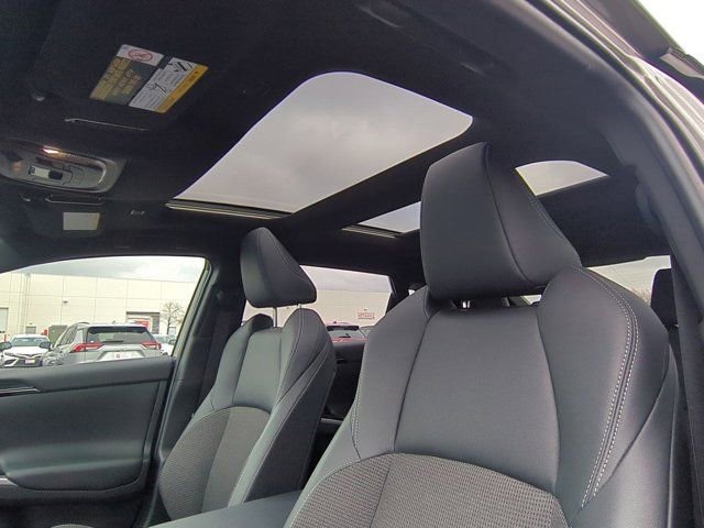 Used 2025 Toyota bZ4X FWD image 10