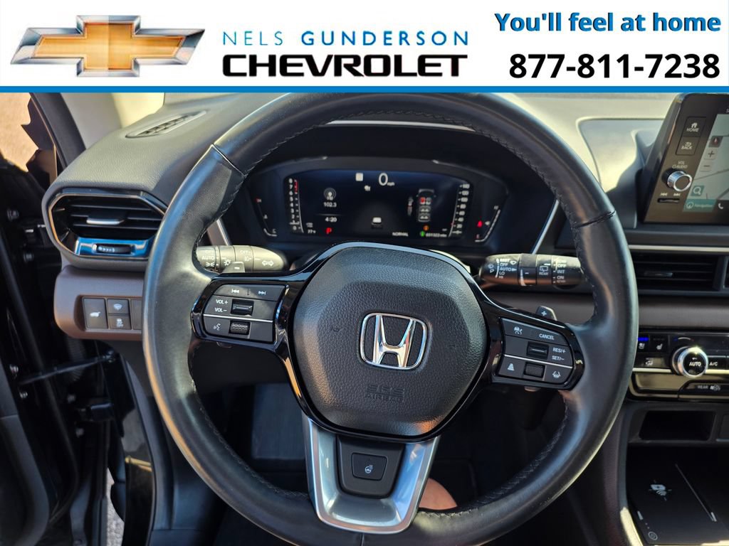 Used 2025 Honda Pilot Elite image 31