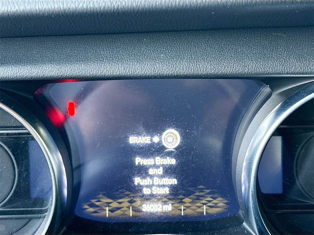 Used 2022 Jeep Wrangler Unlimited Sahara w/ Safety Group image 13