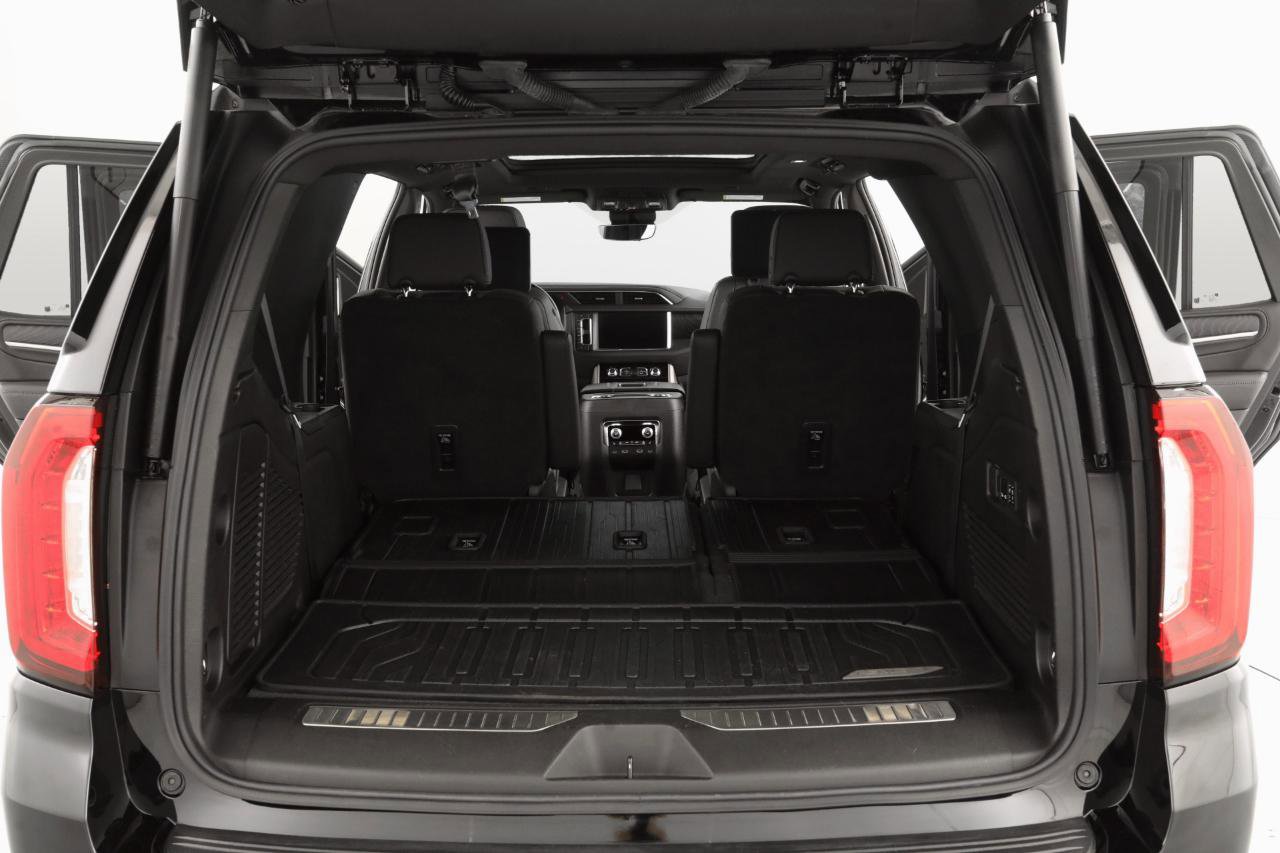 Used 2024 GMC Yukon Denali w/ Advanced Technology Package image 29