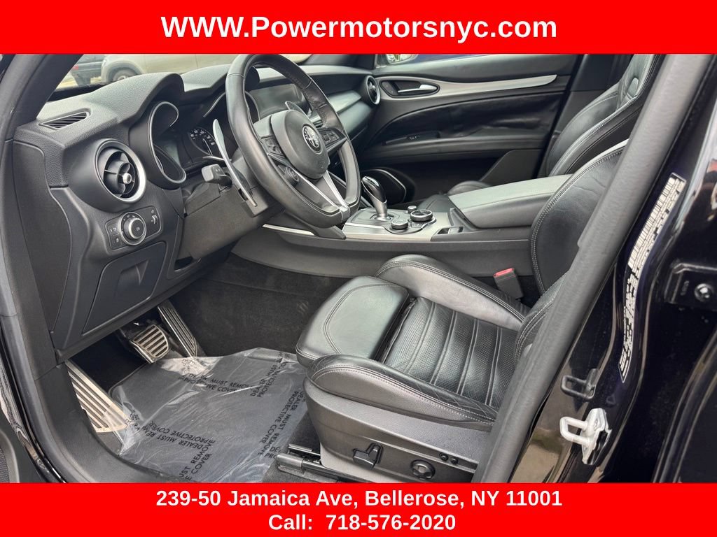 Used 2019 Alfa Romeo Stelvio Ti Sport w/ Quick Order Package 22S Sport AWD/4WD image 21