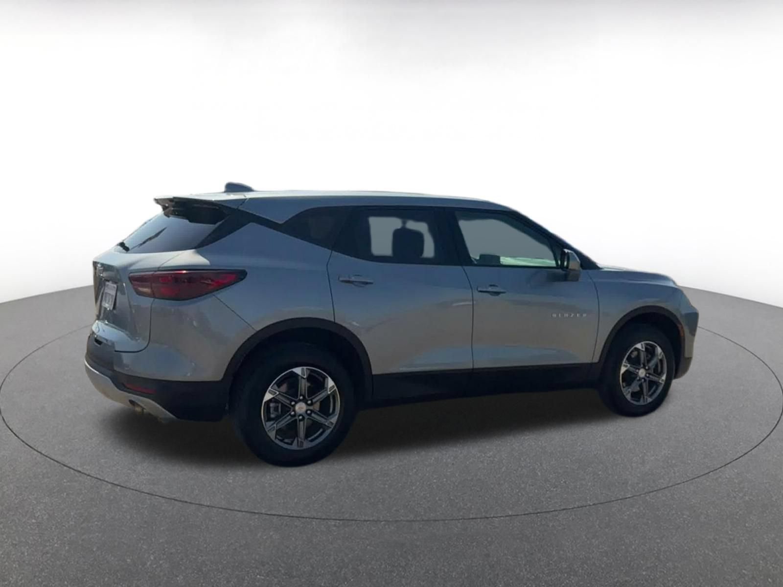 Used 2026 Chevrolet Blazer LT FWD image 15