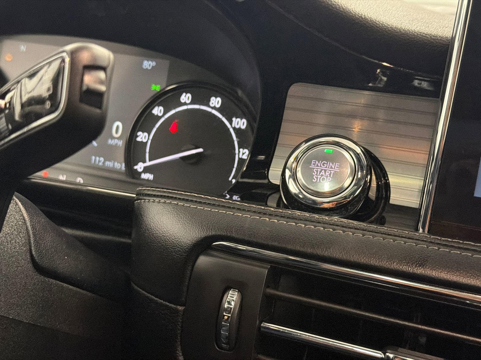 Used 2021 Lincoln Corsair AWD w/ Premium Package image 30