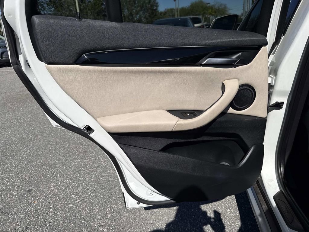 Used 2021 BMW X1 sDrive28i w/ Convenience Package image 13