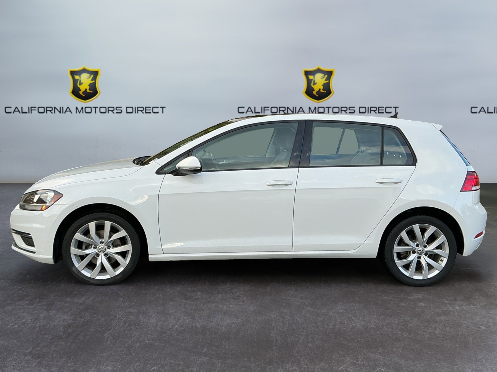 Used 2019 Volkswagen Golf SE w/ Driver Assistance Package image 8