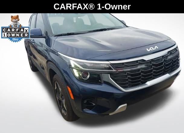 Used 2024 Kia Seltos EX AWD/4WD image 3