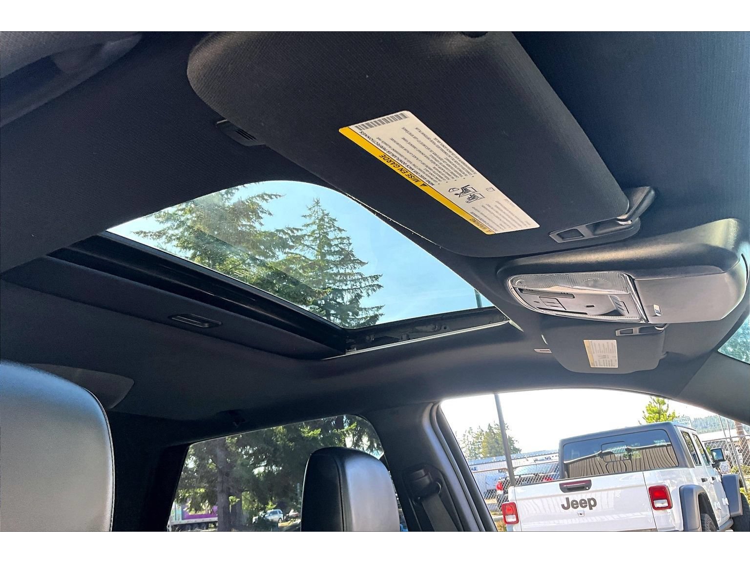 Used 2021 Dodge Durango R/T AWD/4WD image 22