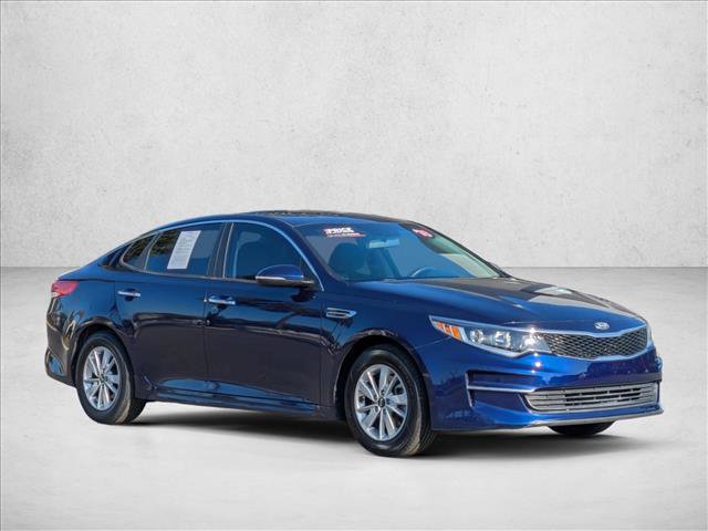 Used 2018 Kia Optima LX image 3