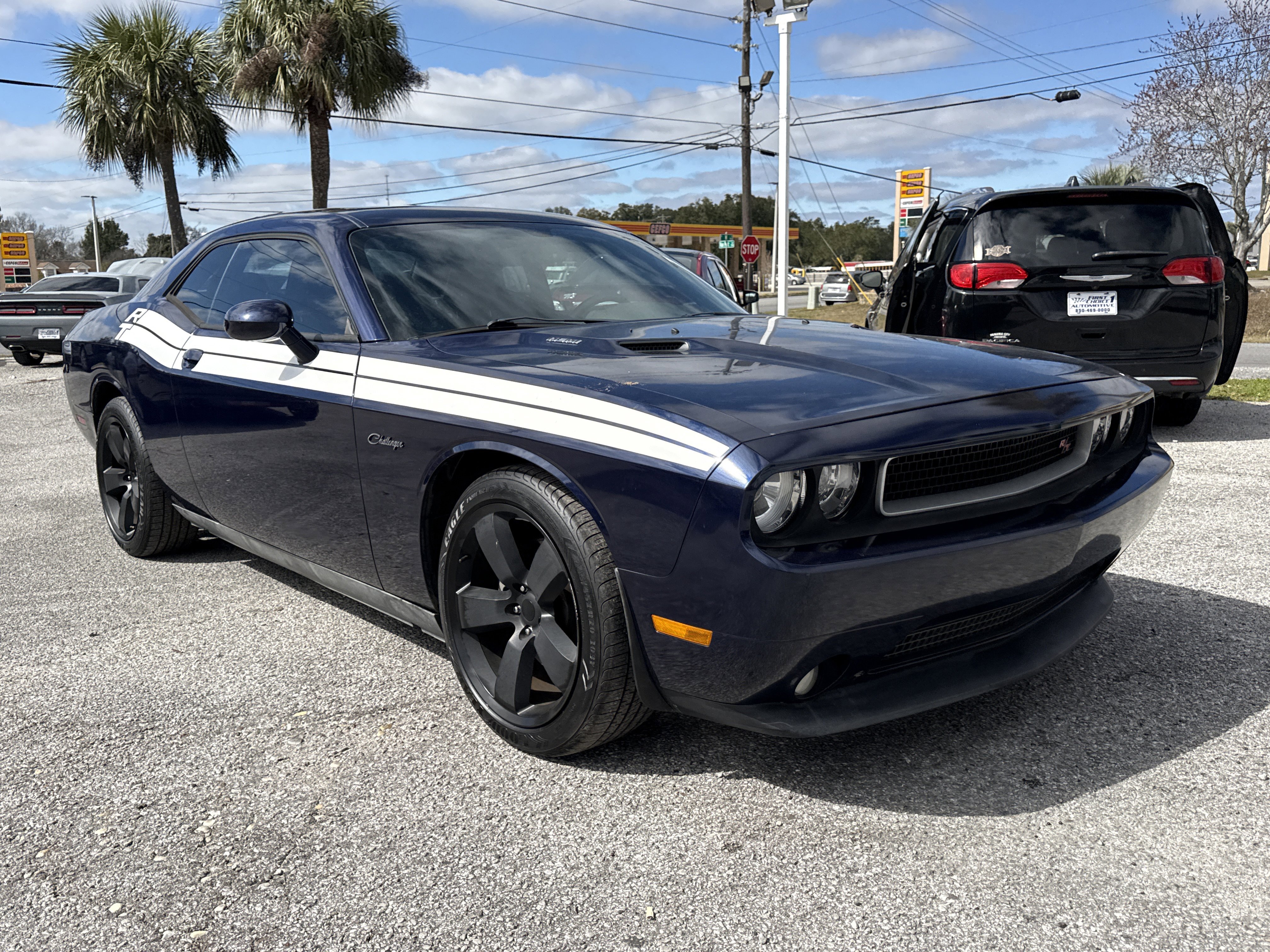 Used 2013 Dodge Challenger R/T image 7