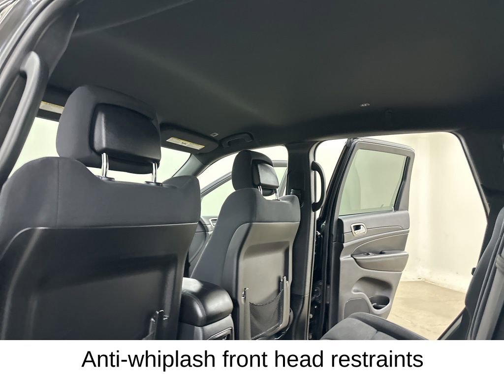 Used 2017 Jeep Grand Cherokee Laredo w/ Quick Order Package 23E image 28