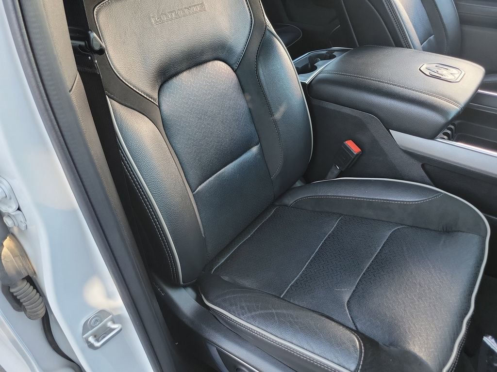 Used 2024 RAM 1500 Laramie AWD/4WD image 20
