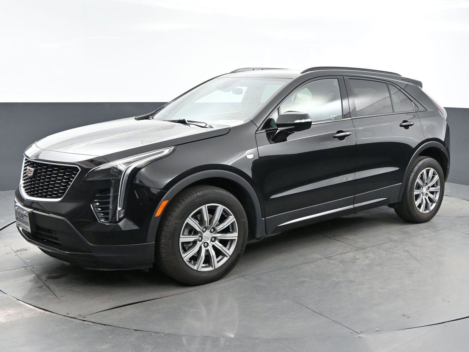 Used 2023 Cadillac XT4 Sport w/ Driver Assist Package image 3