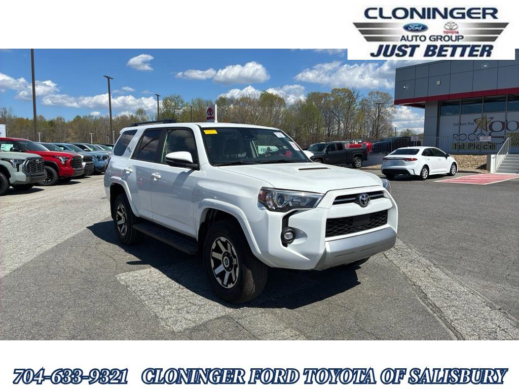Used 2024 Toyota 4Runner TRD Off-Road Premium image 1