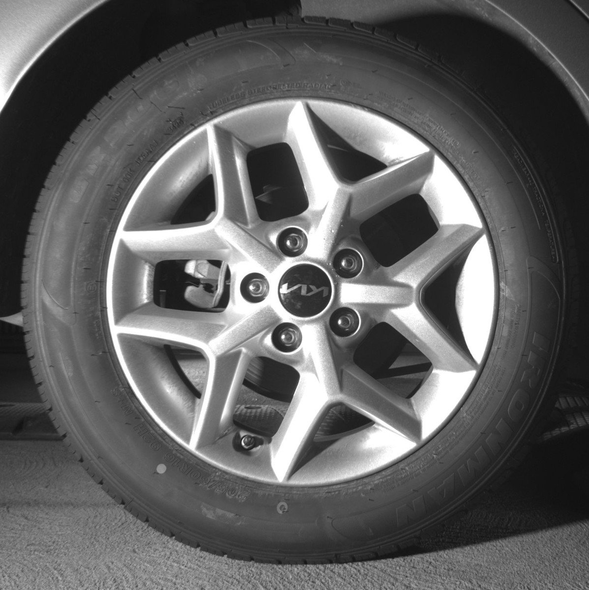 Used 2025 Kia Soul LX w/ LX Technology Package FWD image 15