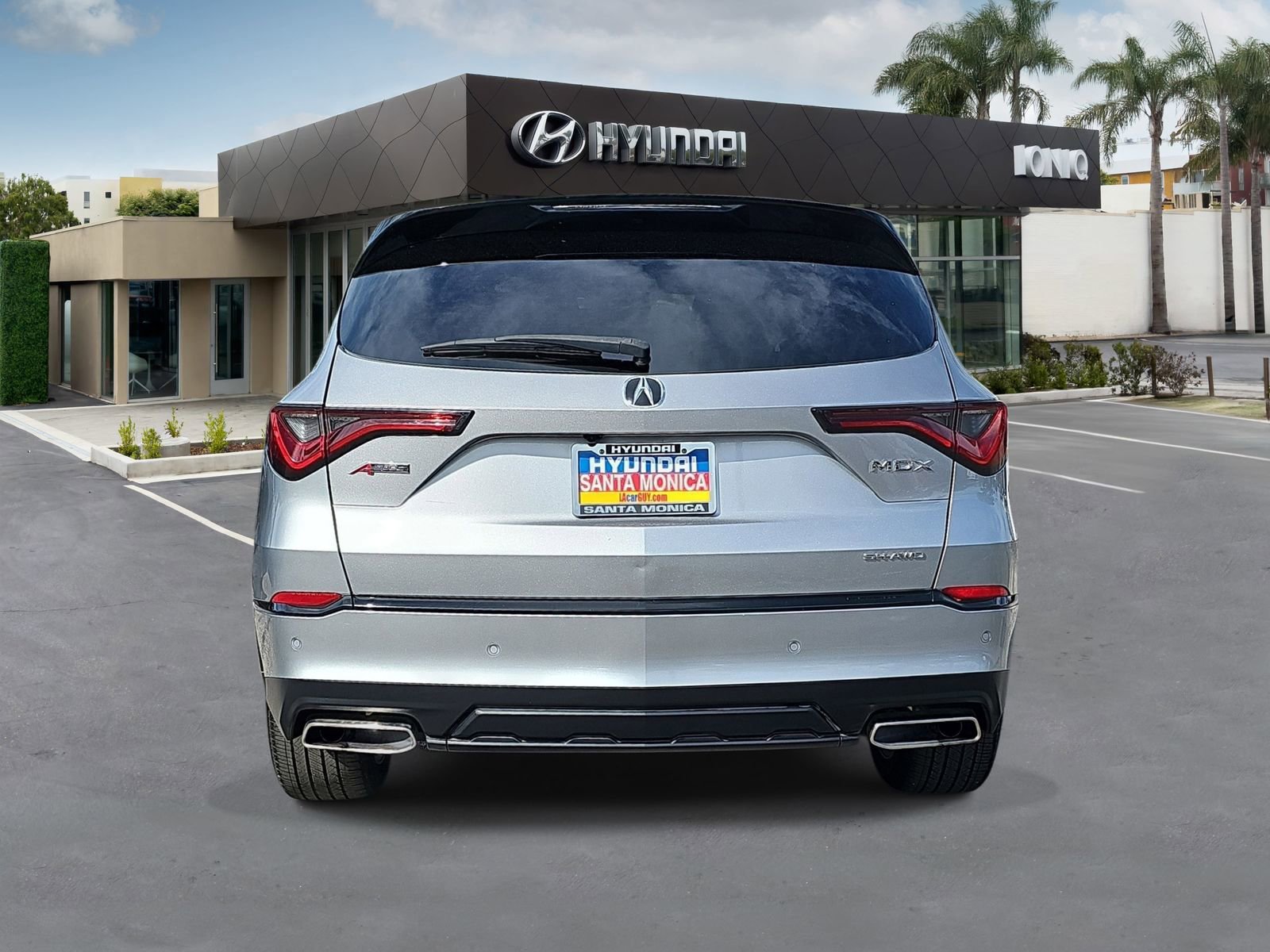Used 2023 Acura MDX A-Spec image 4