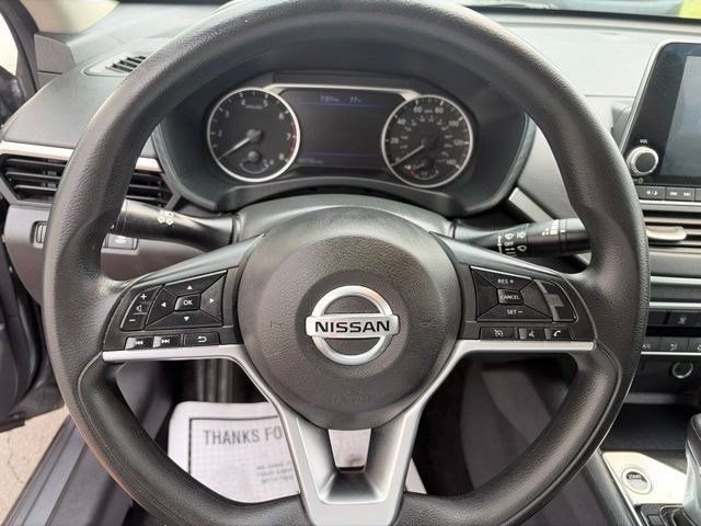Used 2019 Nissan Altima 2.5 S AWD/4WD image 16