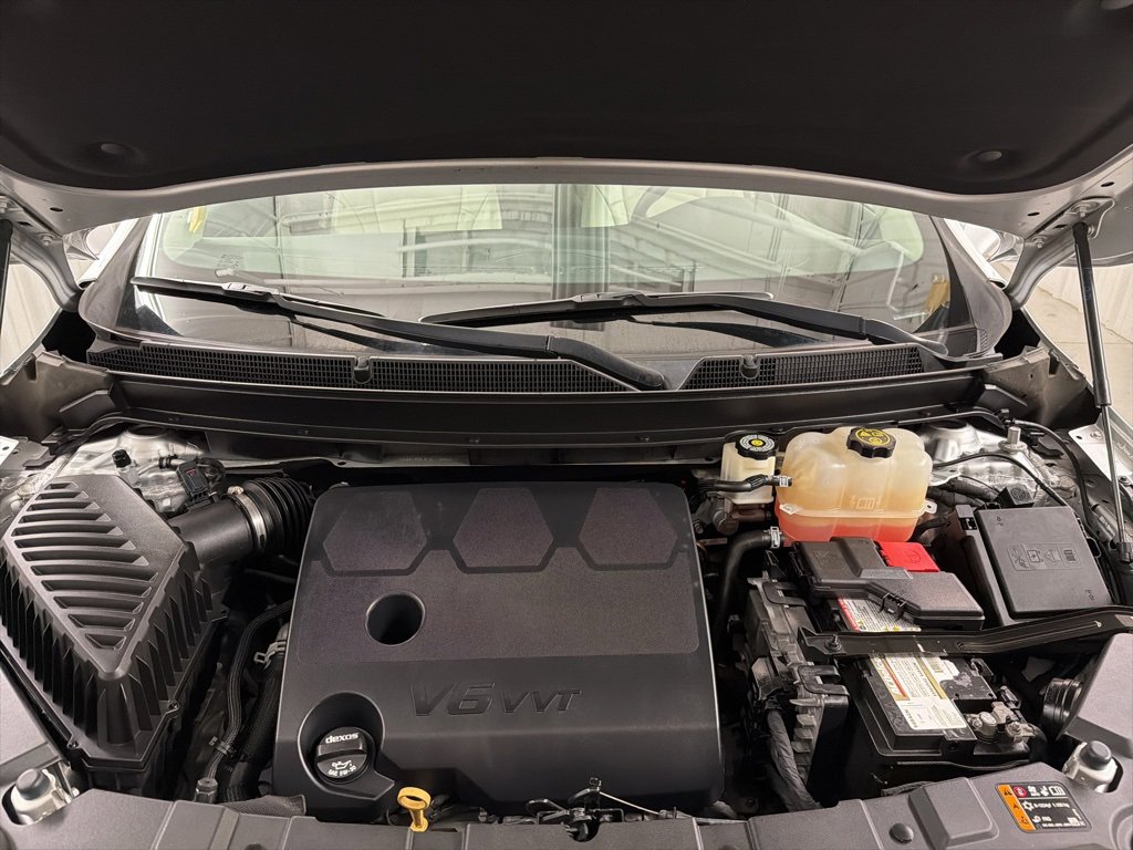 Used 2021 Buick Enclave Essence w/ Sound and Sites Package image 32