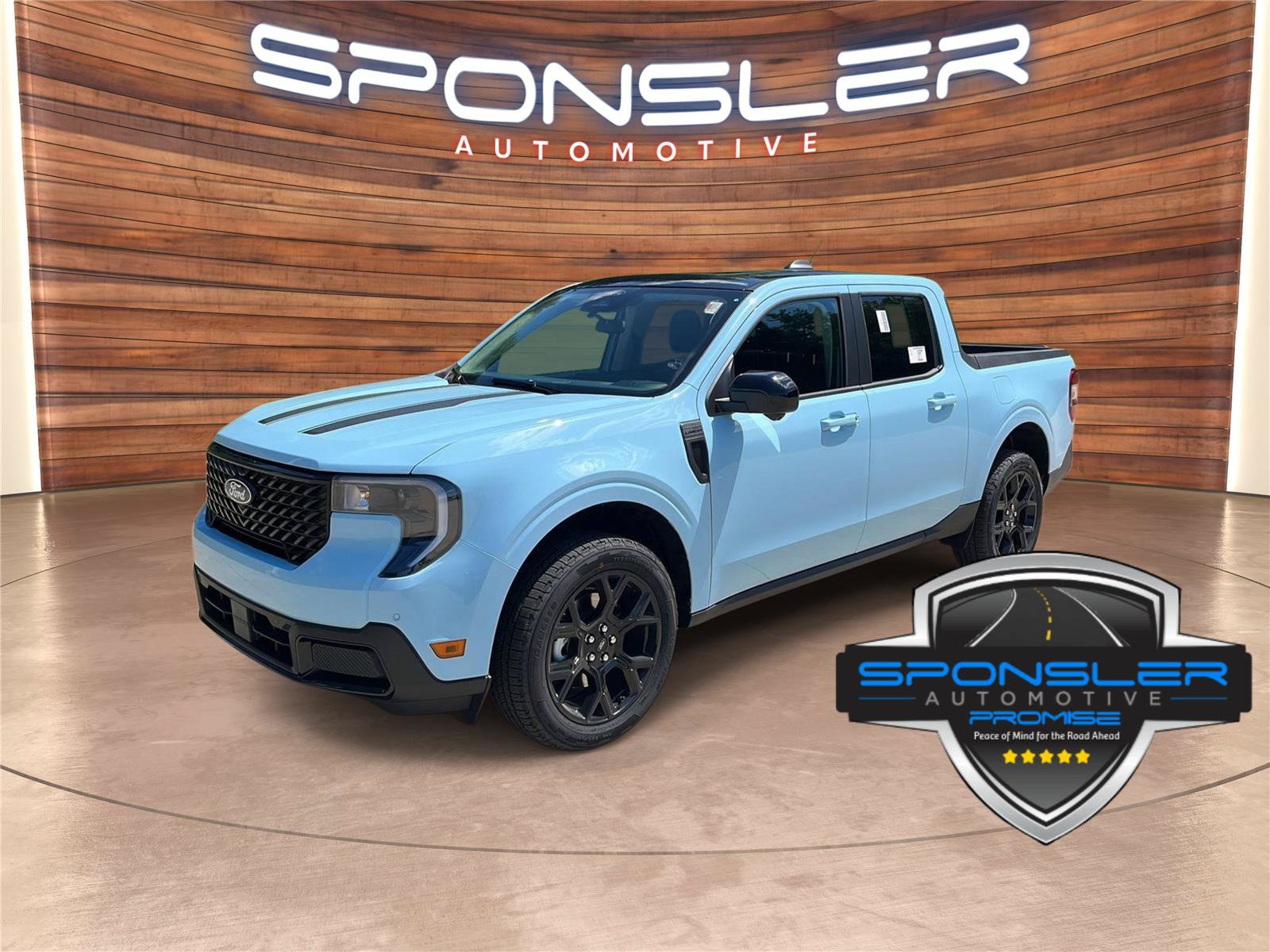 New 2026 Ford Maverick Lariat w/ Black Appearance Package