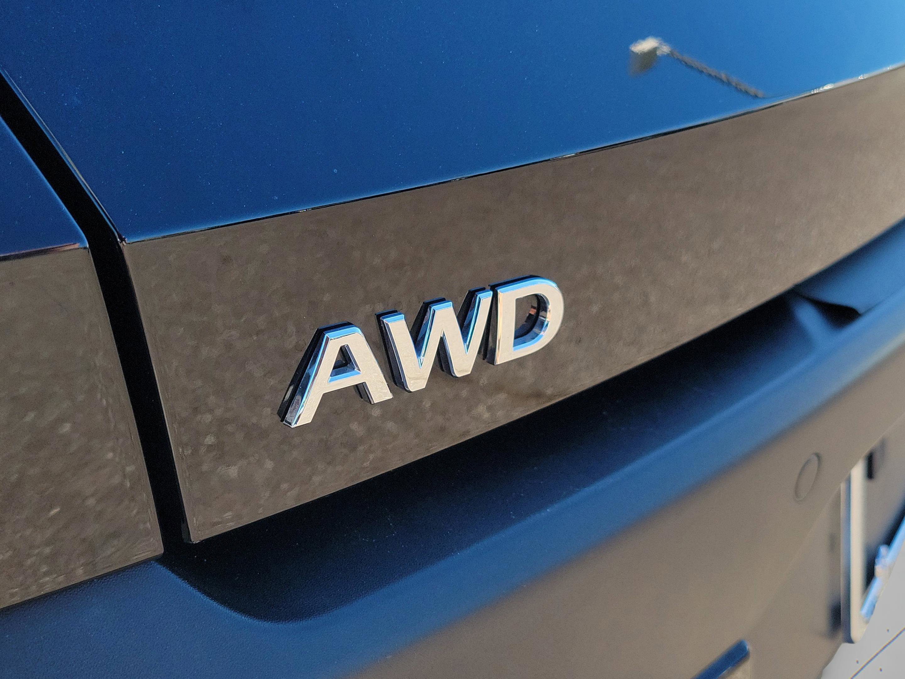 Certified 2025 INFINITI QX55 Luxe w/ Cargo Package image 6