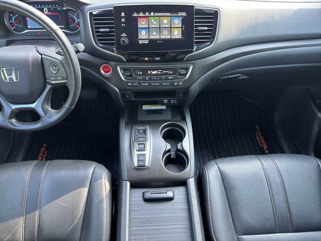 Used 2022 Honda Pilot TrailSport image 16
