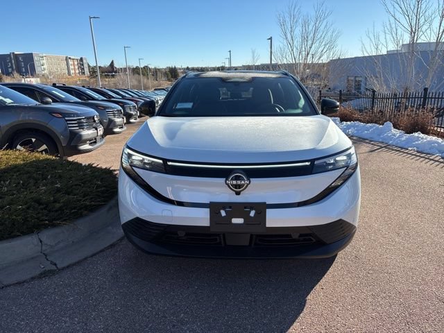 New 2026 Nissan Leaf Platinum+ w/ Illuminated Package FWD image 8