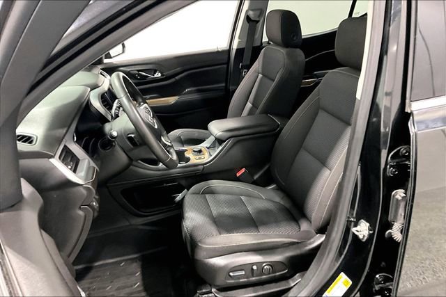 Used 2023 GMC Acadia SLE w/ LPO, Black Accent Package image 22