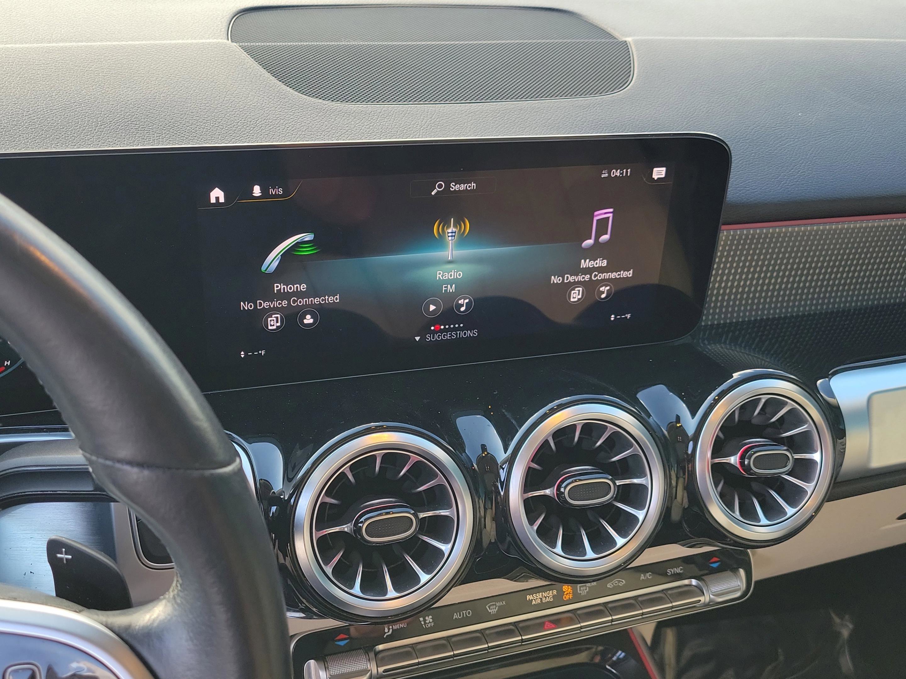 Certified 2022 Mercedes-Benz GLB 250 image 26